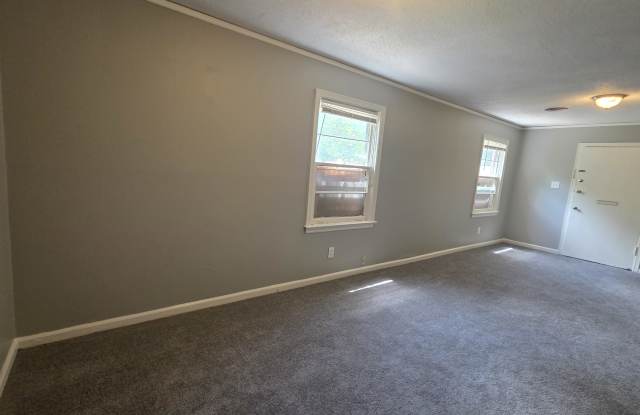 3647 Baine Ave Gallery 3