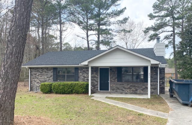 806 W Oxford Lane - 806 East Oxford Lane, Hinesville, GA 31313