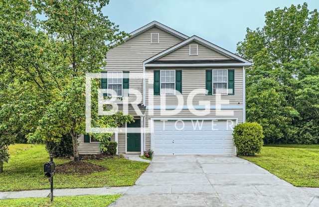 2100 Cranberry Woods Ct. Charlotte NC. 28208 photos photos