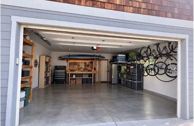 728 Aspen Grove Street Gallery 2