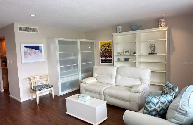 2650 PEARCE Drive Gallery 3