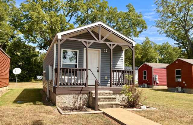1 Bedroom/1 Bathroom Tiny Home Cottage in Sulphur Rock photos photos