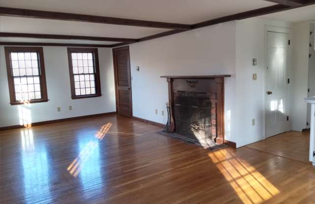 55 Ledge Road Gallery 4