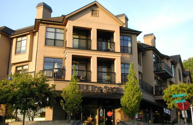 5000 30th Ave NE - 5000 30th Ave NE, Seattle, WA 98105