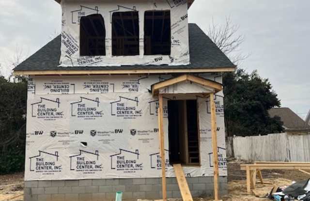 1311 McDuffie Avenue photos photos