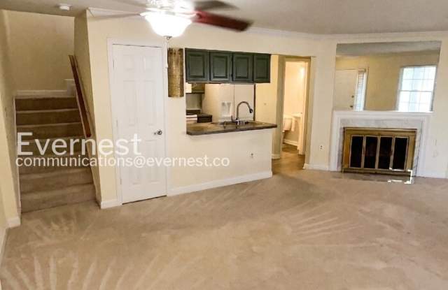12135 Salemtown Drive Gallery 3
