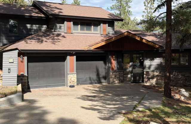 Tucked Away Mountain Retreat in Durango - 72 Wapiti Road, La Plata County, CO 81301
