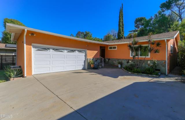 4782 Cleland Avenue photos photos