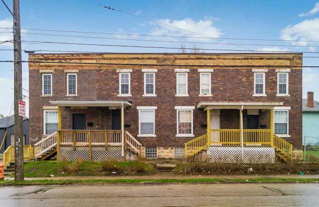 1050 Sullivant Avenue - 1050 Sullivant Avenue, Columbus, OH 43223