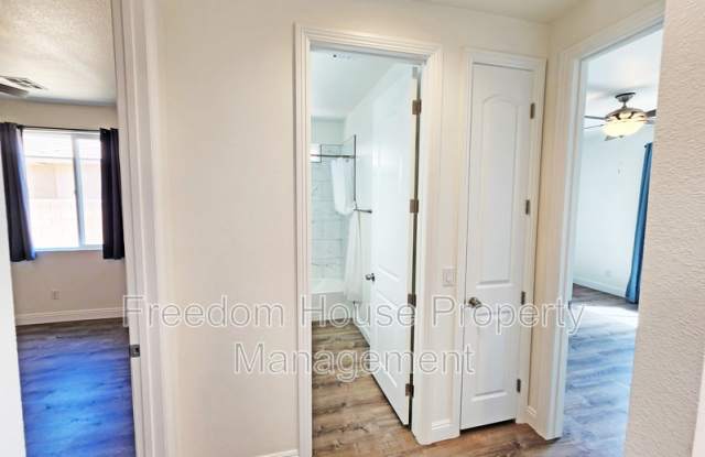 6660 Stubblefield Drive Gallery 4