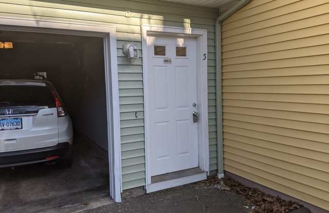 Campbell Ave Apartments Gallery 3