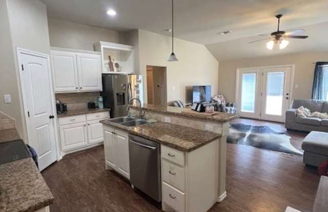 6814 Oakridge ave unit A photos photos