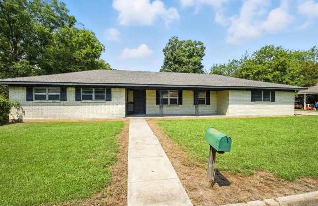 115 Horseshoe Drive - 115 Horseshoe Drive, Cooper, TX 75432