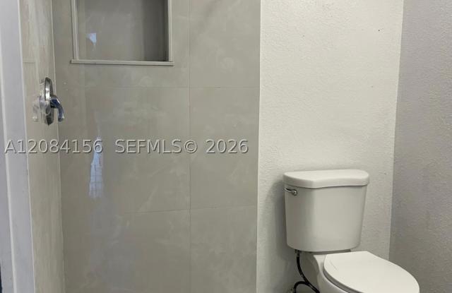 17141 SW 138th Ct Gallery 4