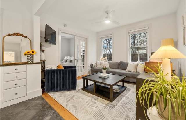 33 Marsh Street photos photos