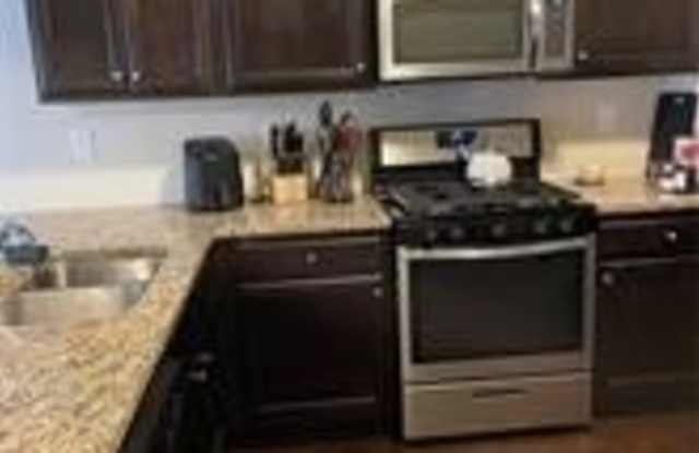 3423 Castleberry Village Circle Gallery 3