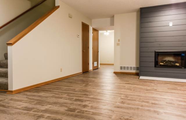 3 bedroom, 2.5 bath townhouse in NW Lincoln photos photos