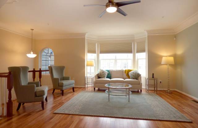 15307 KETTLEBASTON LANE Gallery 2
