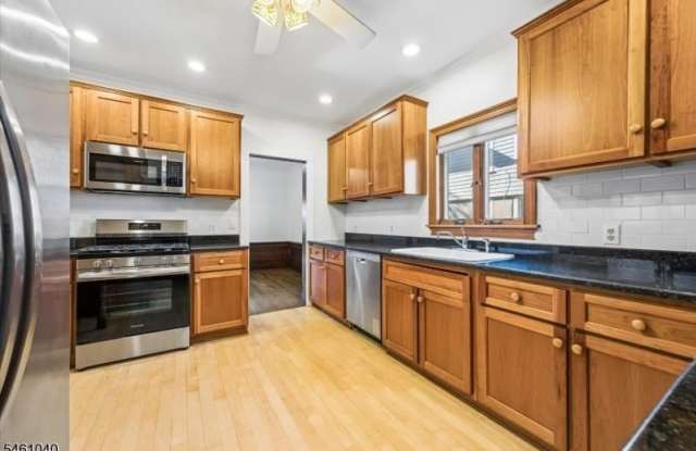 44 Walnut Cres Gallery 4