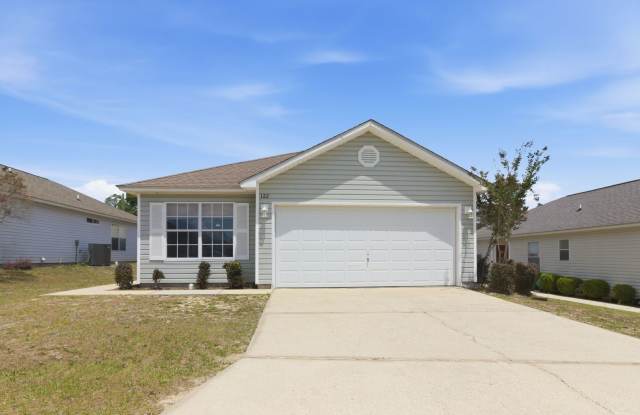 3 Bedroom in Crestview!! photos photos