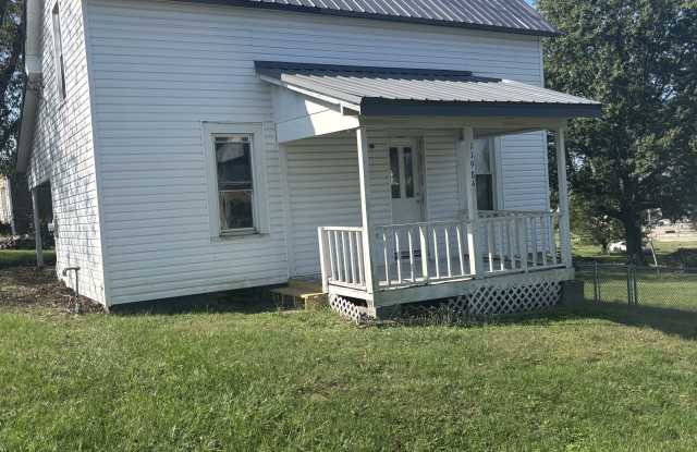 11984 Kenyon Avenue photos photos