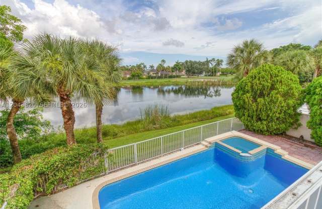 1473 SW 158th Ave photos photos