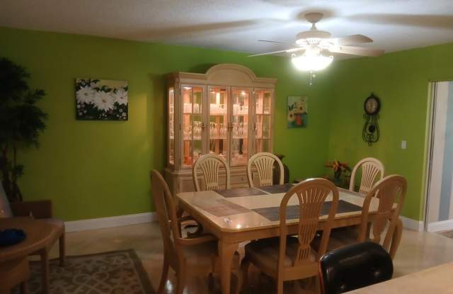 2638 Gately Drive East Gallery 3