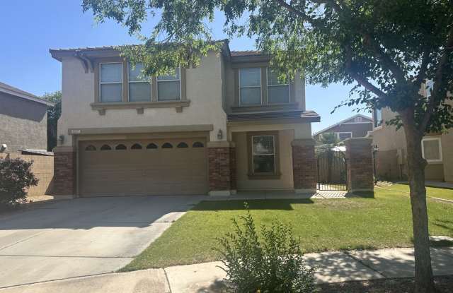 GREAT GILBERT LOCATION photos photos