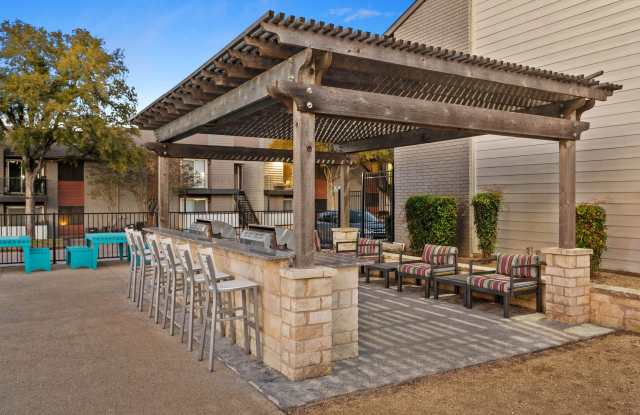 South Lamar Village Gallery 3