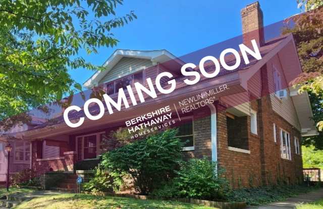 3 Bedroom with Large Master Suite Upstairs with Private Bath  Walk-In Closet photos photos