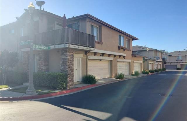 17811 Cottonwood Court photos photos