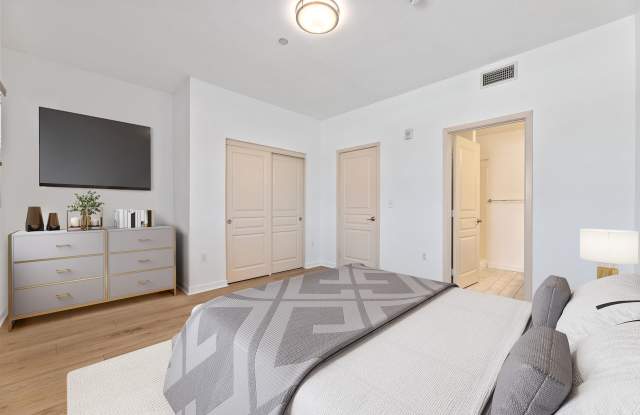 Burbank Plaza Townhomes photos photos