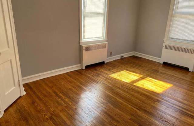 4556 Teesdale Street photos photos