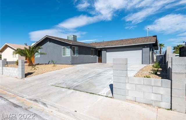 6420 Alomar Avenue photos photos