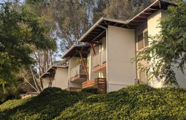 1650 S El Camino Real Gallery 4