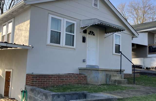 1200 Riverside Avenue photos photos