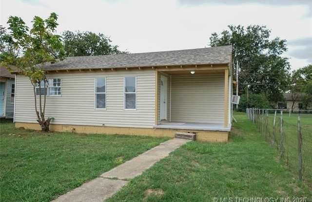 1410 Martin Luther King Drive Gallery 3
