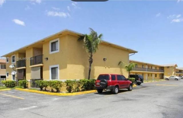 6151 W 24th Ave photos photos