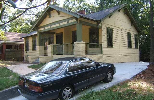 767 Lowery Blvd SW photos photos