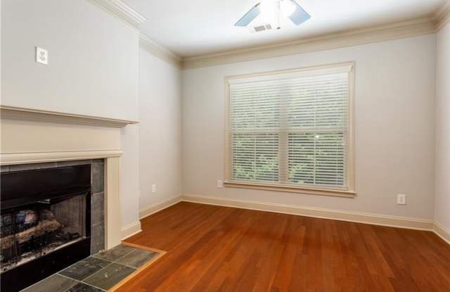 1132 Perimeter Walk Gallery 4