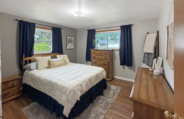 440 Jerelyn Ct Gallery 2