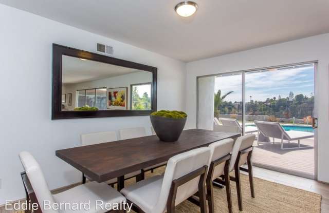 2081 Stradella Rd. Gallery 2