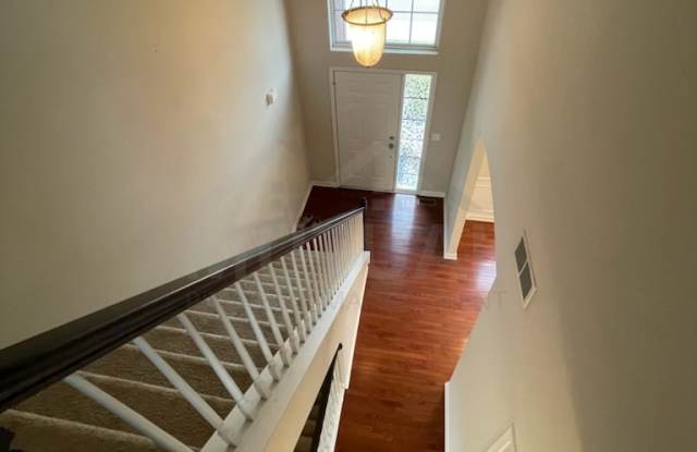 27077 Maxwell Ct Gallery 2