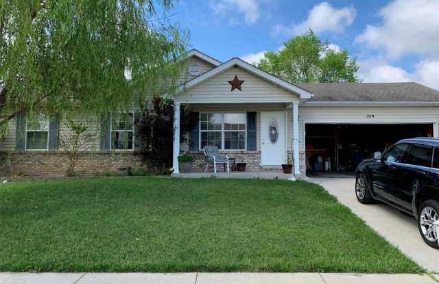 109 Hickory Trails Drive - 109 Hickory Trails Drive, Wright City, MO 63390