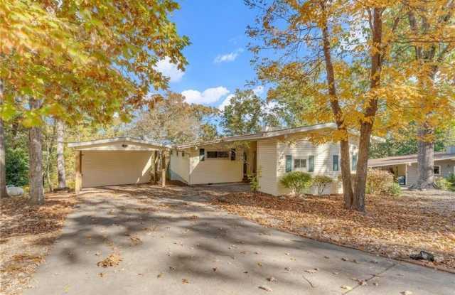 7 Formby  LN - 7 Formby Lane, Bella Vista, AR 72715