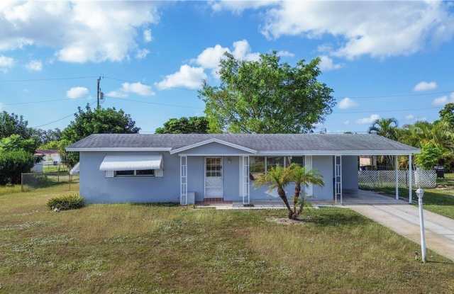 348 Crestwood Avenue - 348 Crestwood Avenue, Lehigh Acres, FL 33936
