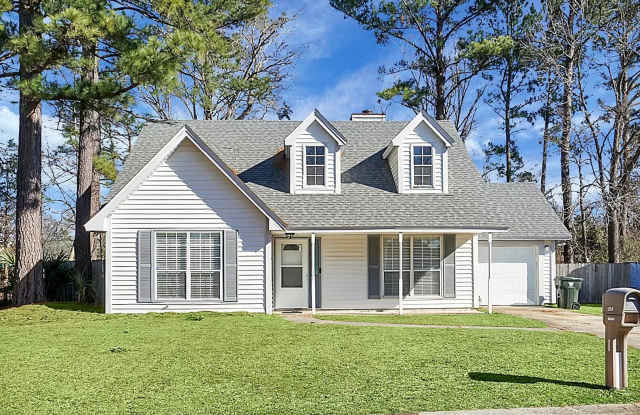 Goose Creek Ranch Available Now! - 1084 Willowood Avenue, Berkeley County, SC 29445