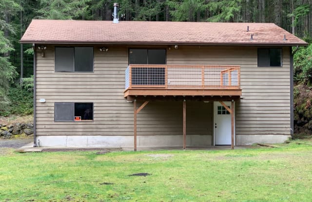 4026 Hidden Springs - 4026 Hidden Springs Lane Northeast, Kitsap County, WA 98370