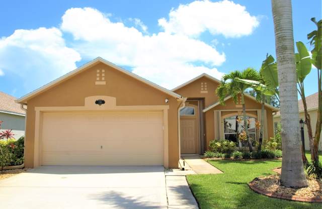 1281 Berryhill Drive Gallery 1