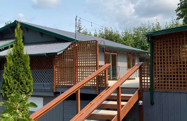 107 Streeter Road, Unit B- Silverlake, WA 98645 - Shown By Appointment. Gallery 3
